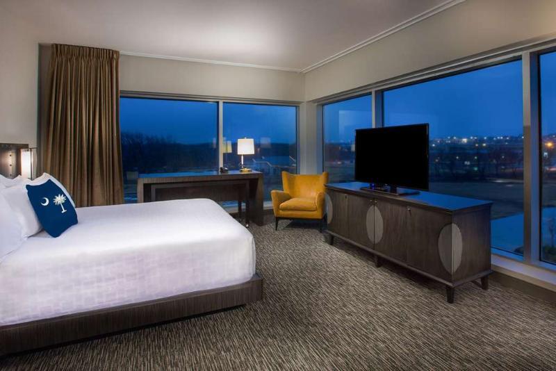 Cambria Hotel Milwaukee Downtown Exterior foto